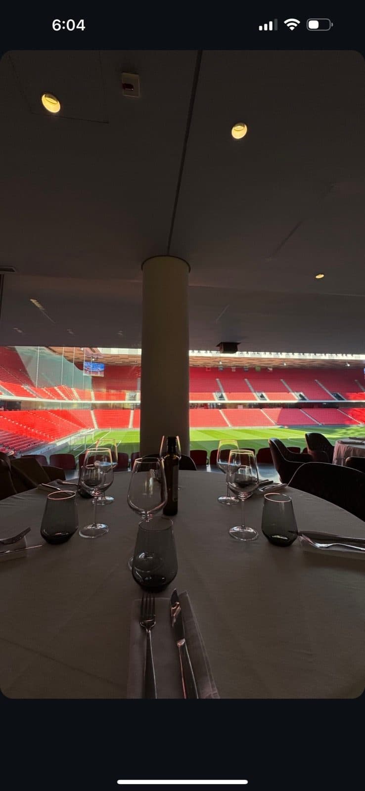 Guest photo of a set banquet table with the pitch visible through the column